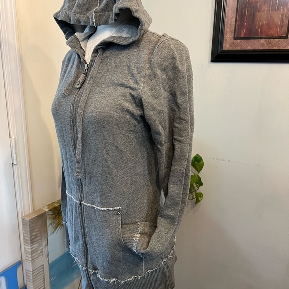 Old Navy women sweatshirt size M (19) - Picture 4 of 7